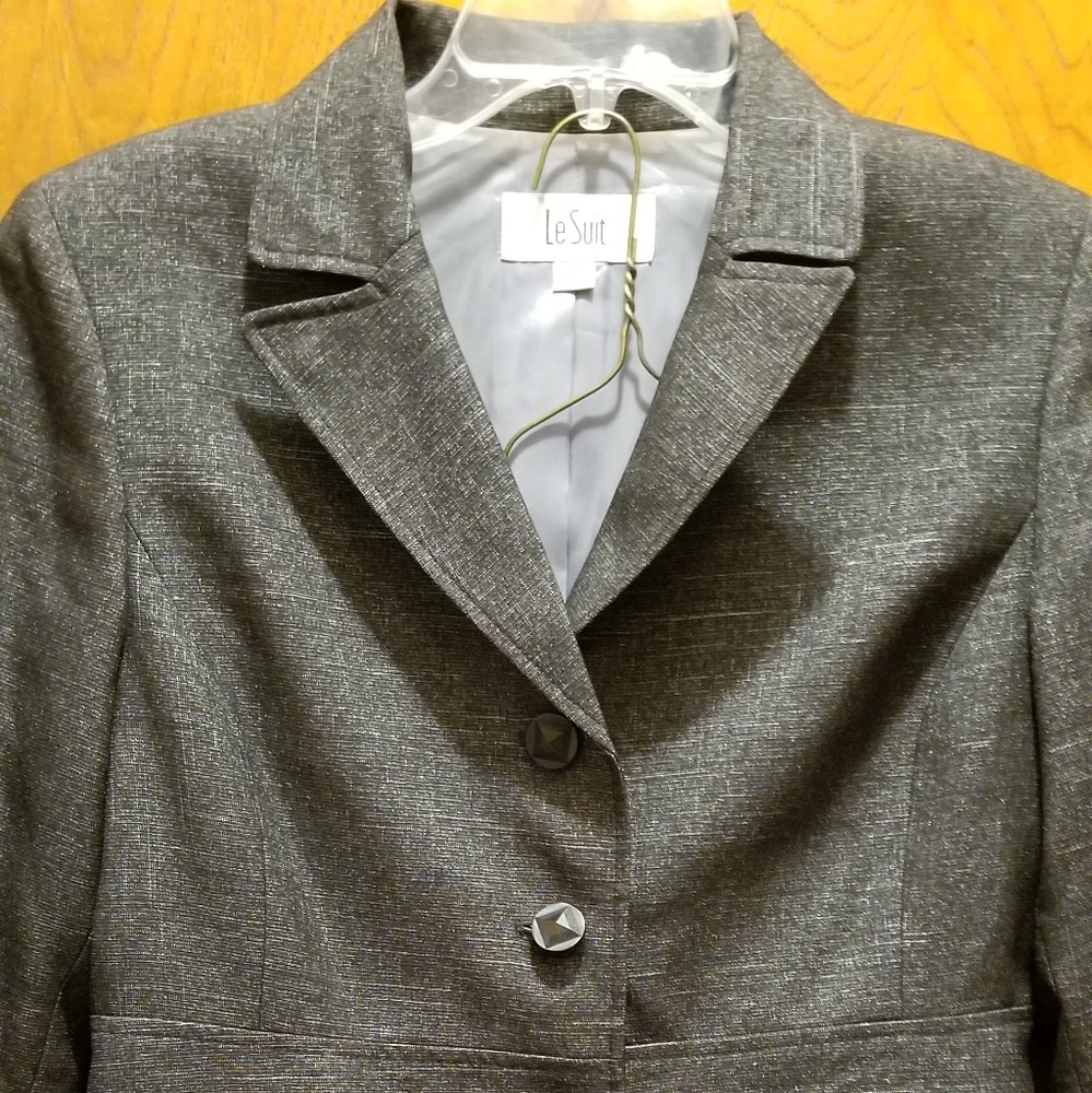 Ladies business pants suit